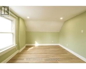 Source URL: https://ddfcdn.realtor.ca/listing/TS639112474218130000/reb82/highres/2/x12970782_3.jpg