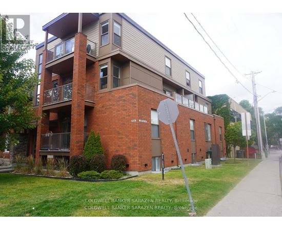 Source URL: https://ddfcdn.realtor.ca/listing/TS639112479794530000/reb76/highres/4/x12971074_2.jpg