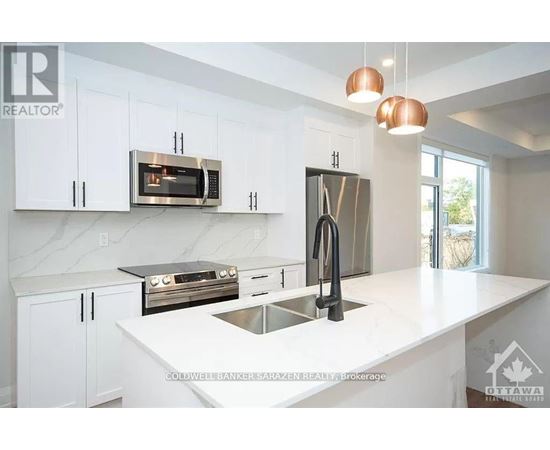 Source URL: https://ddfcdn.realtor.ca/listing/TS639112479794530000/reb76/highres/4/x12971074_4.jpg