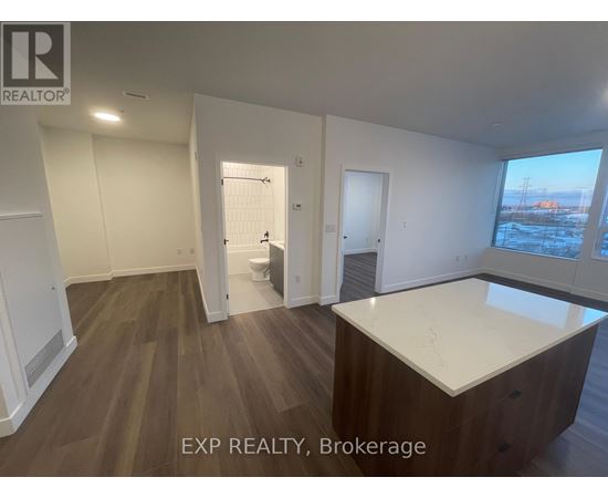 Source URL: https://ddfcdn.realtor.ca/listing/TS639112479798130000/reb76/highres/0/x12971100_4.jpg