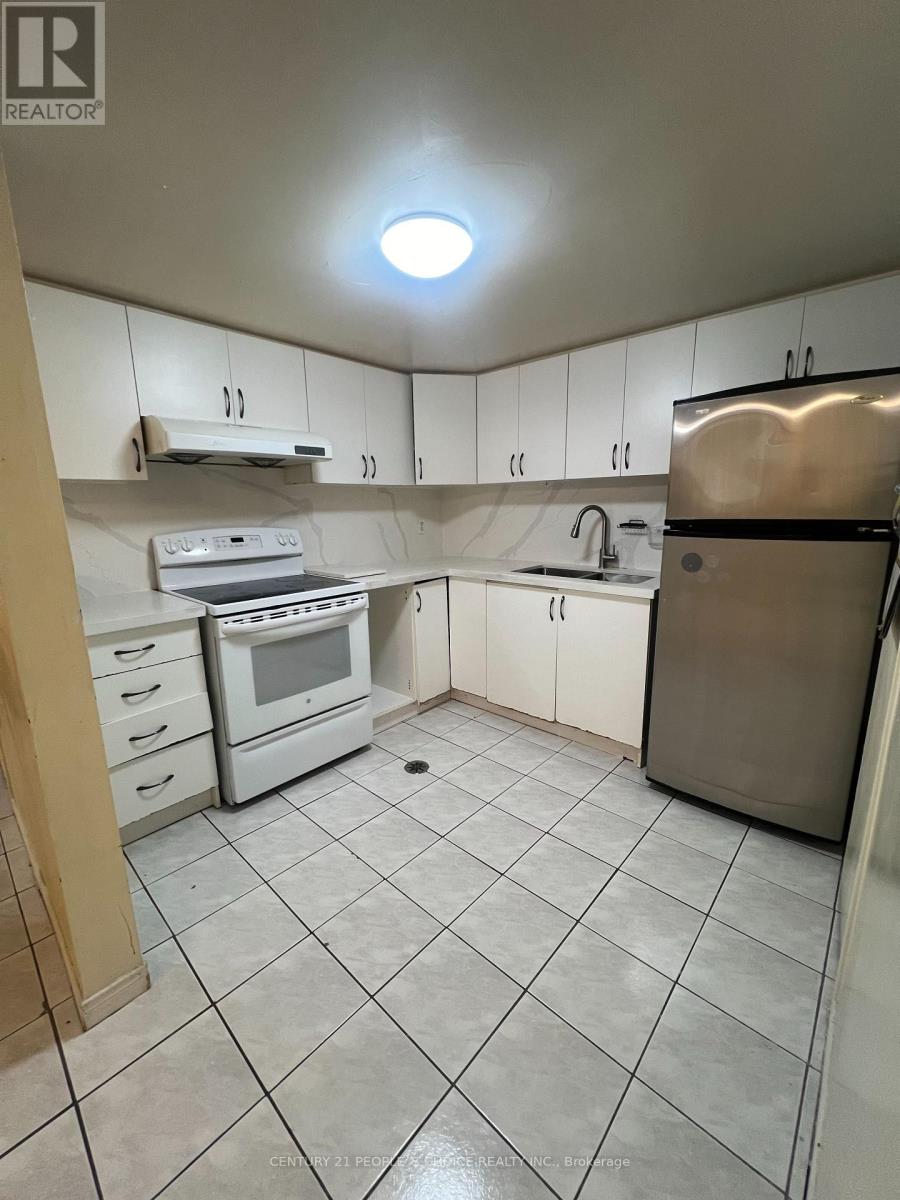 Source URL: https://ddfcdn.realtor.ca/listing/TS639112489626770000/reb82/highres/6/w12971216_2.jpg