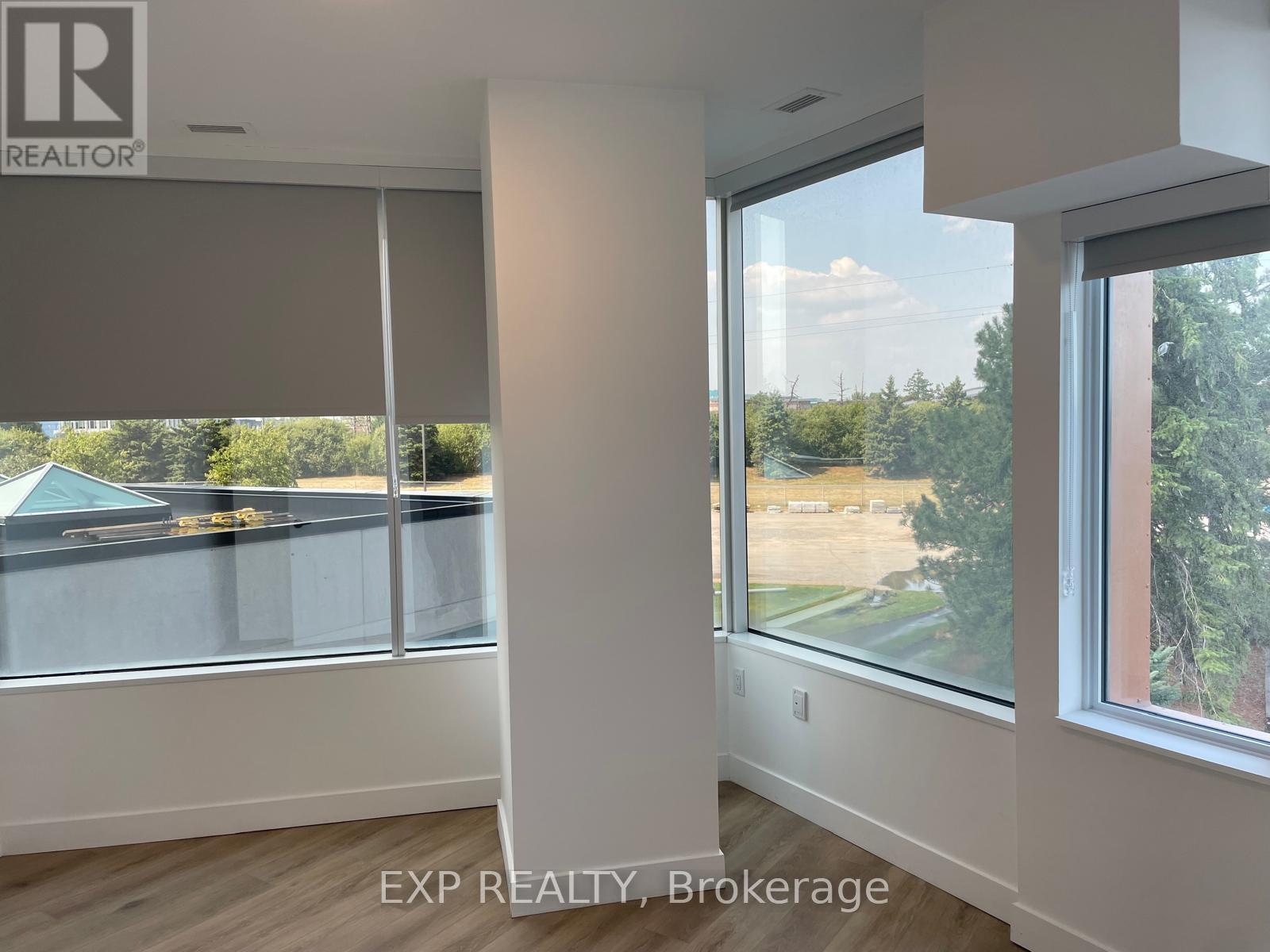 Source URL: https://ddfcdn.realtor.ca/listing/TS639112496408930000/reb76/highres/6/x12971256_13.jpg