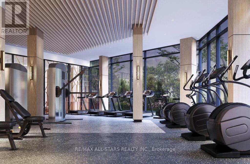 Source URL: https://ddfcdn.realtor.ca/listing/TS639112510607130000/reb82/highres/0/w12971280_19.jpg