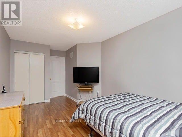 Source URL: https://ddfcdn.realtor.ca/listing/TS639112540196700000/reb82/highres/2/w12971292_10.jpg