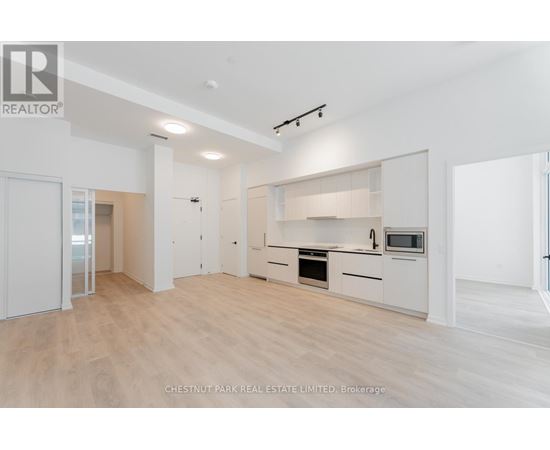 Source URL: https://ddfcdn.realtor.ca/listing/TS639112510654600000/reb82/highres/0/w12971420_1.jpg