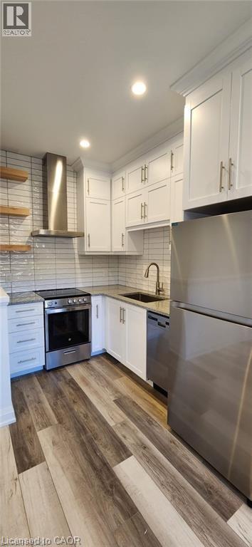 Source URL: https://ddfcdn.realtor.ca/listing/TS639112537271970000/reb14/highres/7/40818527_3.jpg