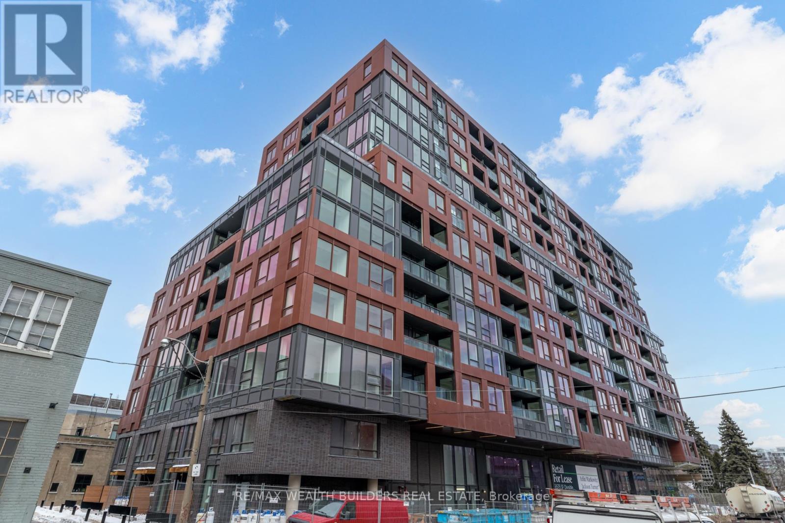 Source URL: https://ddfcdn.realtor.ca/listing/TS639112522170730000/reb82/highres/4/c12971664_1.jpg