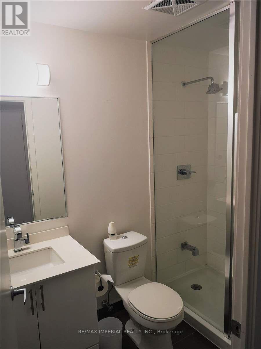 Source URL: https://ddfcdn.realtor.ca/listing/TS639112522173200000/reb82/highres/4/c12971684_4.jpg