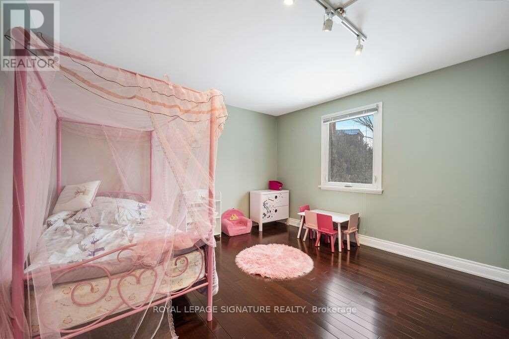 Source URL: https://ddfcdn.realtor.ca/listing/TS639112524545930000/reb82/highres/6/n12971486_21.jpg