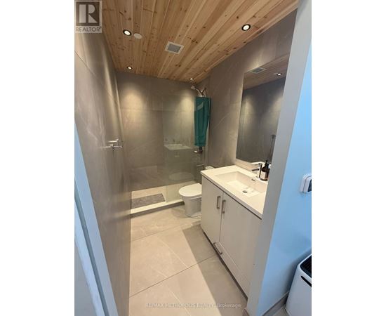 Source URL: https://ddfcdn.realtor.ca/listing/TS639112524576500000/reb82/highres/8/n12971648_2.jpg