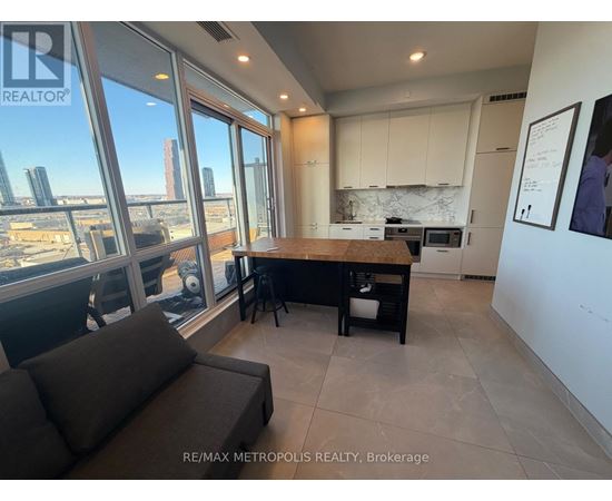 Source URL: https://ddfcdn.realtor.ca/listing/TS639112524576500000/reb82/highres/8/n12971648_3.jpg