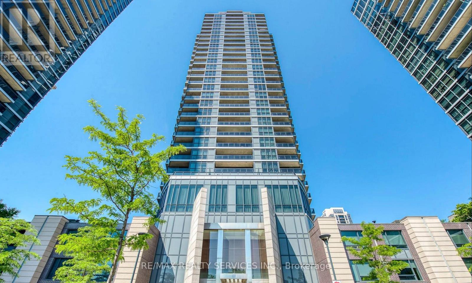 Source URL: https://ddfcdn.realtor.ca/listing/TS639112527578900000/reb82/highres/0/w12971580_1.jpg