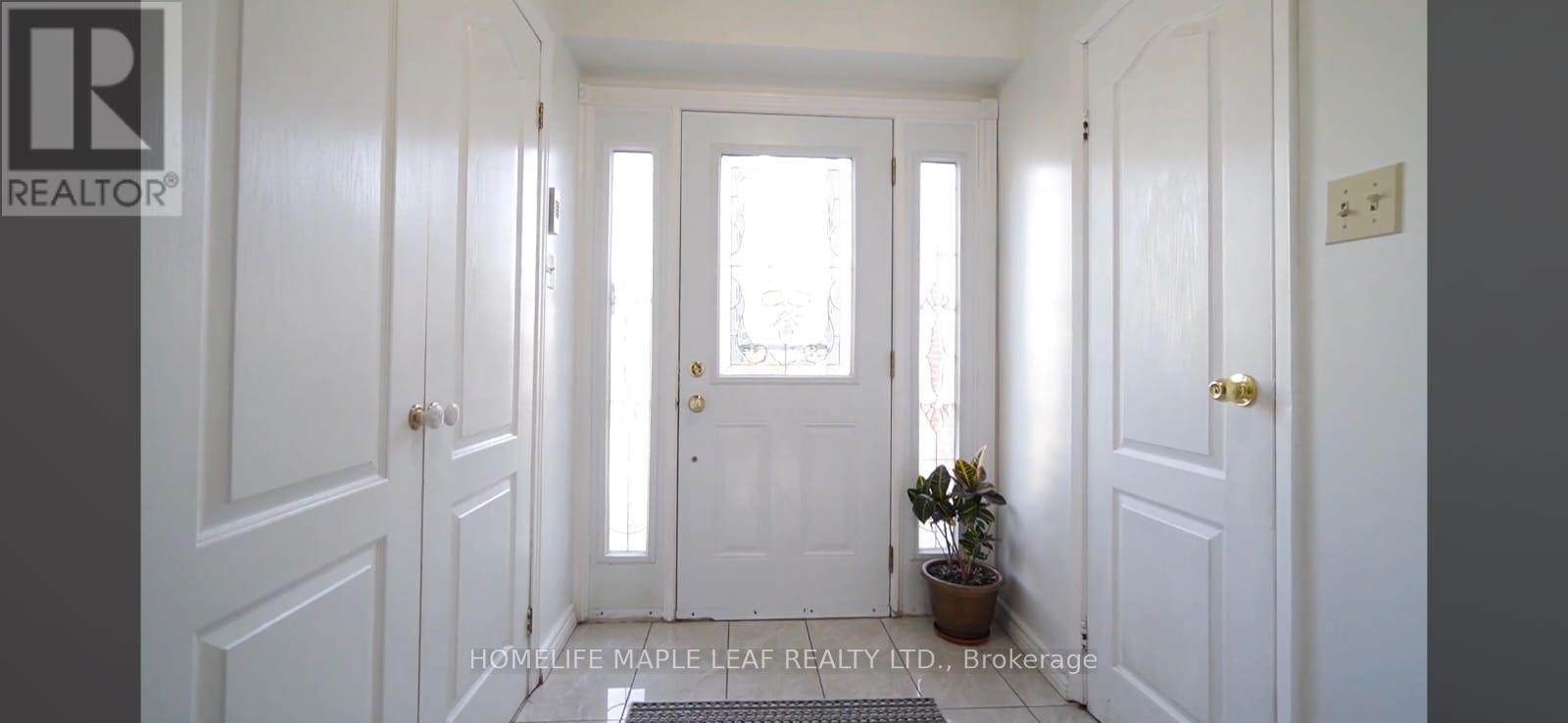 Source URL: https://ddfcdn.realtor.ca/listing/TS639112544396930000/reb82/highres/0/w12971780_1.jpg