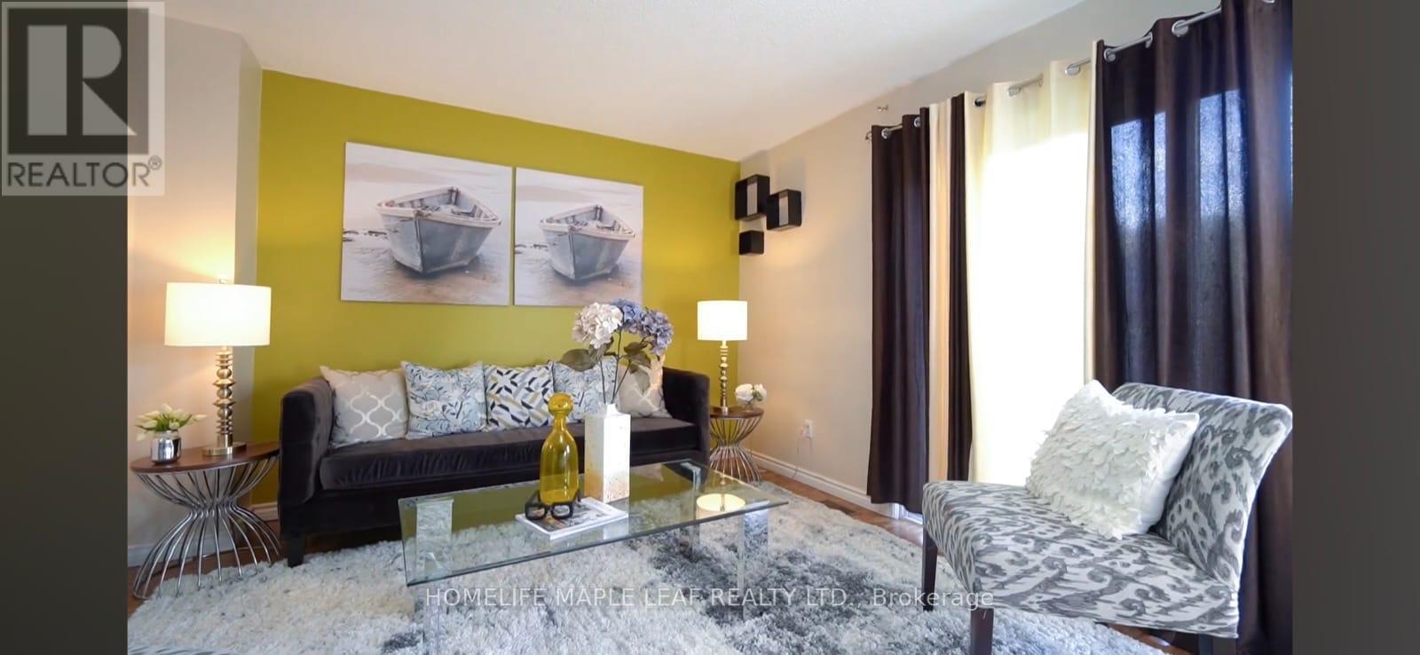 Source URL: https://ddfcdn.realtor.ca/listing/TS639112544396930000/reb82/highres/0/w12971780_2.jpg