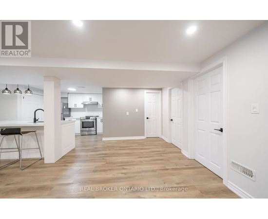 Source URL: https://ddfcdn.realtor.ca/listing/TS639112556682330000/reb82/highres/6/c12972086_10.jpg