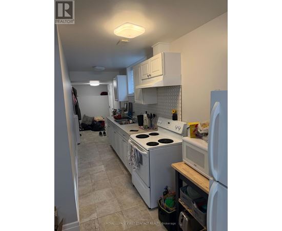 Source URL: https://ddfcdn.realtor.ca/listing/TS639112558955330000/reb82/highres/4/n12972164_7.jpg