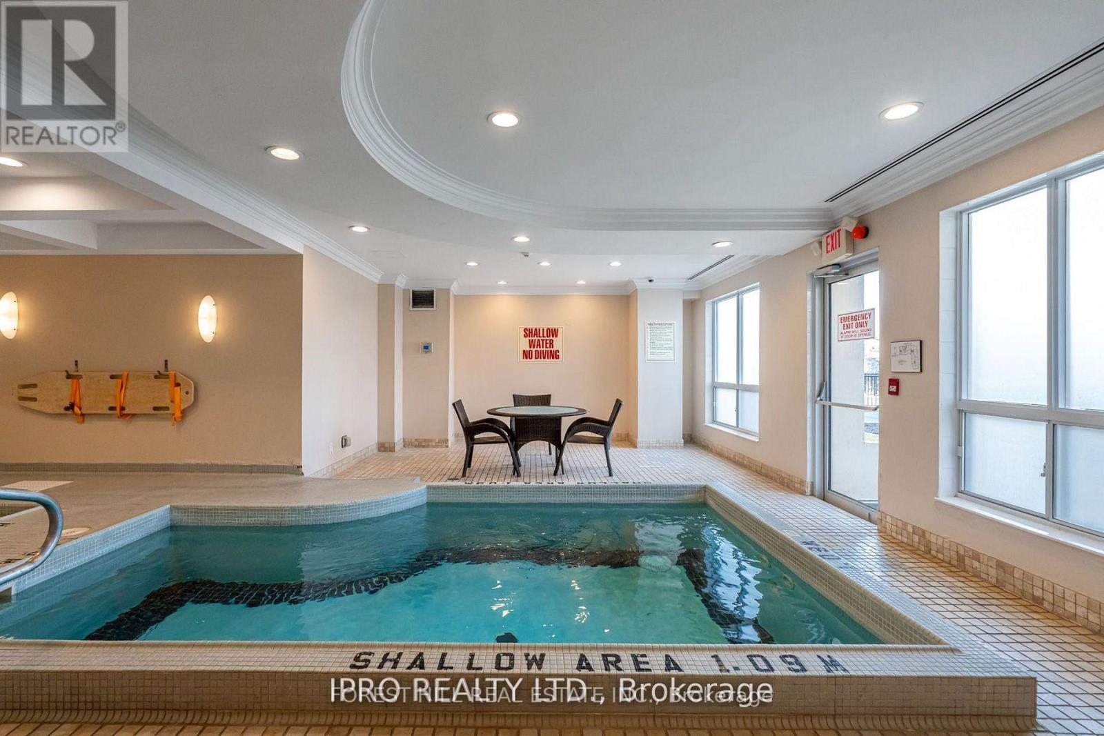 Source URL: https://ddfcdn.realtor.ca/listing/TS639112558956170000/reb82/highres/0/n12972170_21.jpg