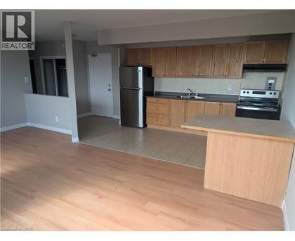Source URL: https://ddfcdn.realtor.ca/listing/TS639112559430600000/reb14/highres/5/40818735_2.jpg