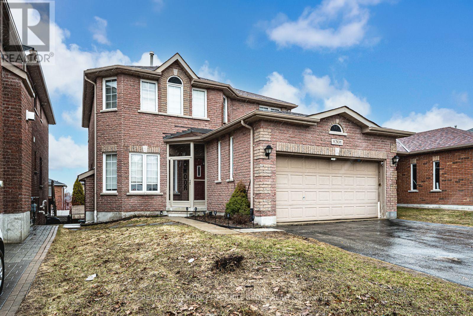 Source URL: https://ddfcdn.realtor.ca/listing/TS639112559496500000/reb82/highres/8/s12972018_1.jpg