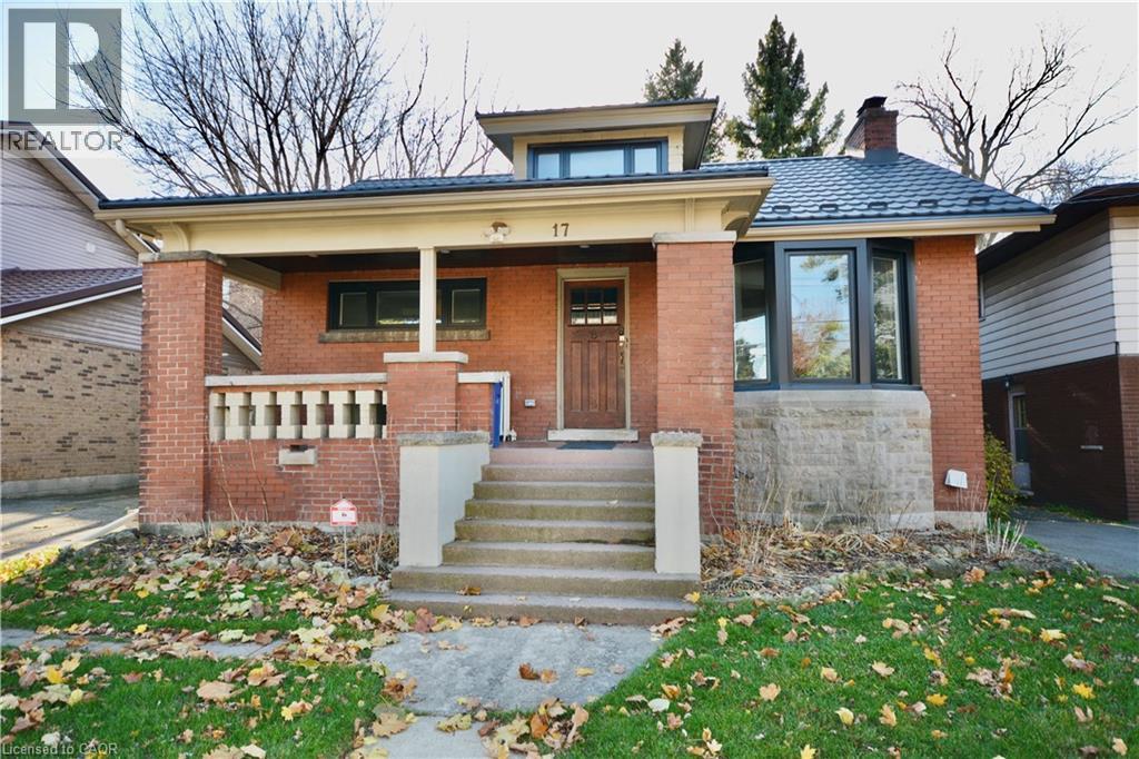 Source URL: https://ddfcdn.realtor.ca/listing/TS639112566258470000/reb14/highres/2/40816282_1.jpg