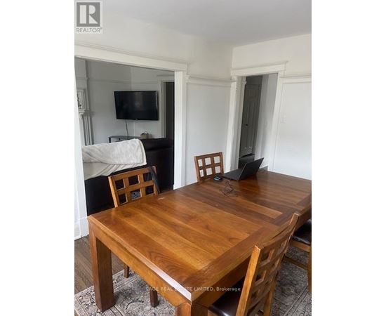 Source URL: https://ddfcdn.realtor.ca/listing/TS639112577108000000/reb82/highres/6/c12972326_2.jpg