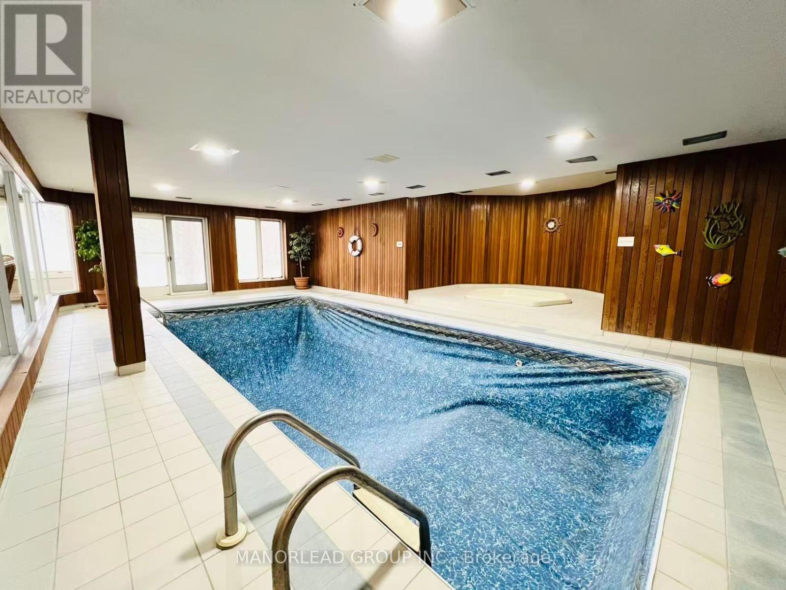 Source URL: https://ddfcdn.realtor.ca/listing/TS639112579552800000/reb82/highres/8/n12972318_22.jpg
