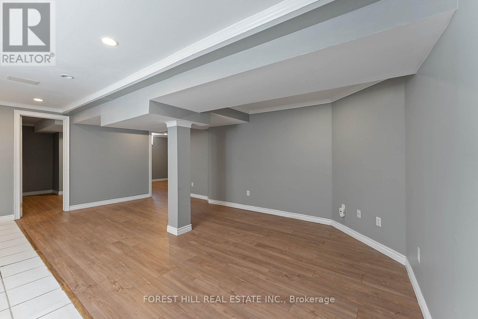 Source URL: https://ddfcdn.realtor.ca/listing/TS639112582741600000/reb82/highres/8/w12972338_13.jpg