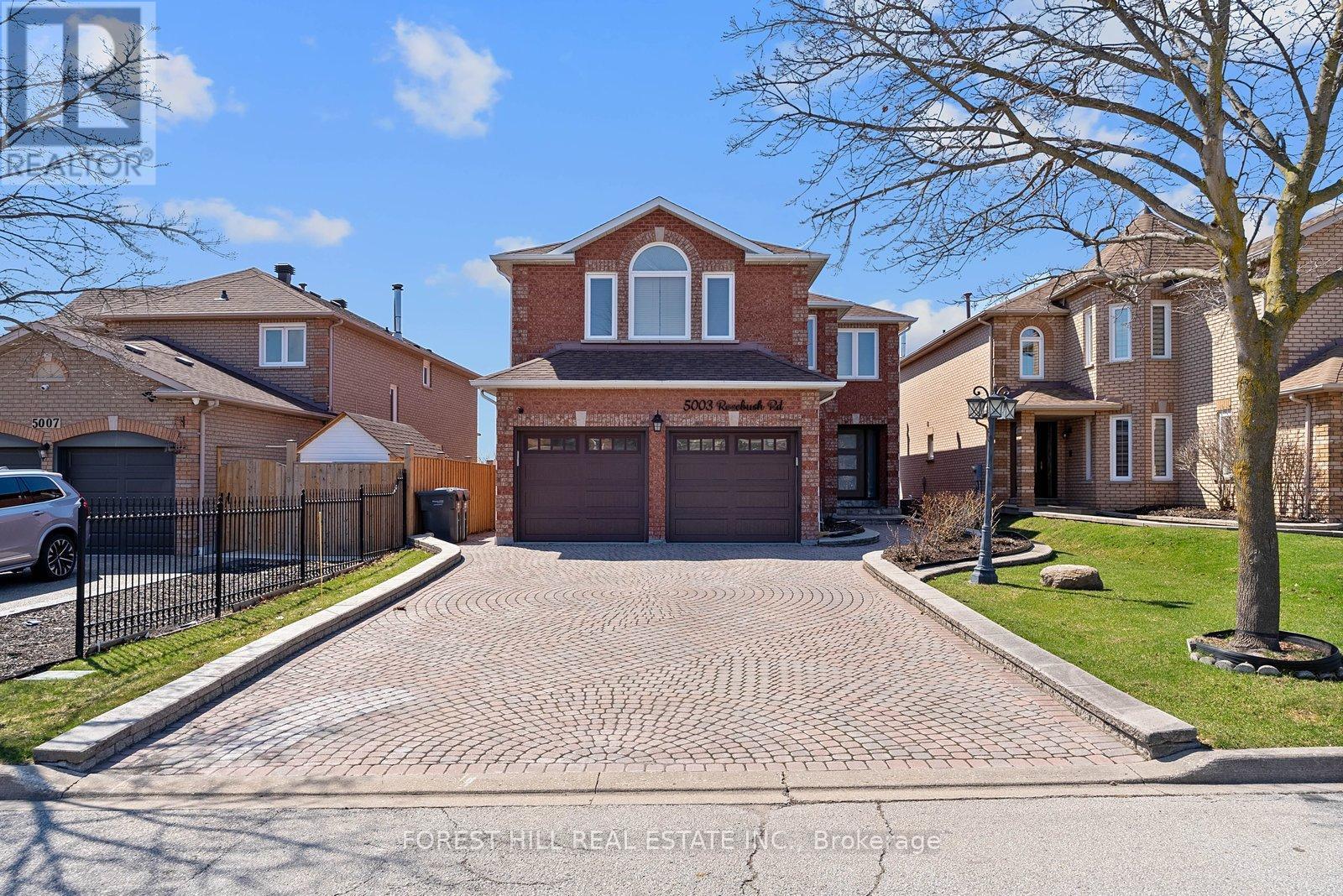Source URL: https://ddfcdn.realtor.ca/listing/TS639112582741600000/reb82/highres/8/w12972338_3.jpg