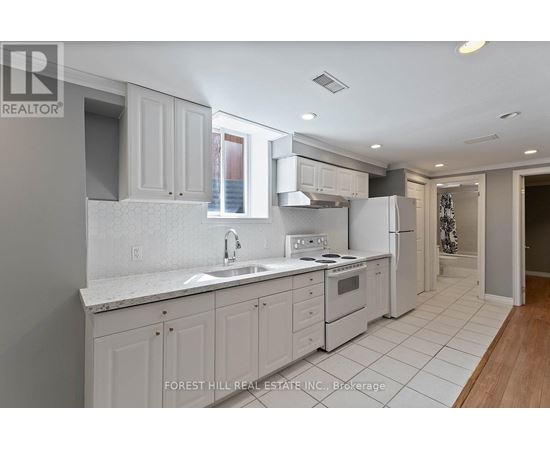 Source URL: https://ddfcdn.realtor.ca/listing/TS639112582741600000/reb82/highres/8/w12972338_7.jpg