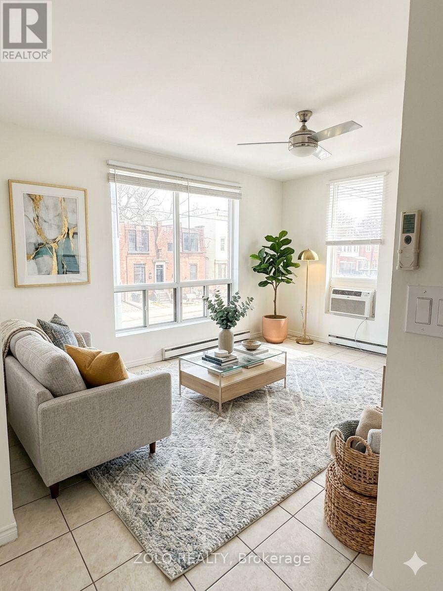 Source URL: https://ddfcdn.realtor.ca/listing/TS639112593106400000/reb82/highres/2/c12972712_4.jpg