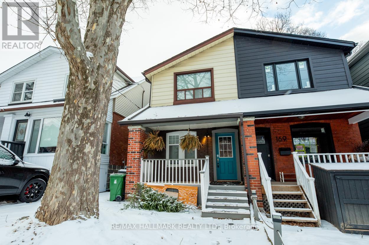 Source URL: https://ddfcdn.realtor.ca/listing/TS639112594009370000/reb82/highres/6/e12972446_1.jpg