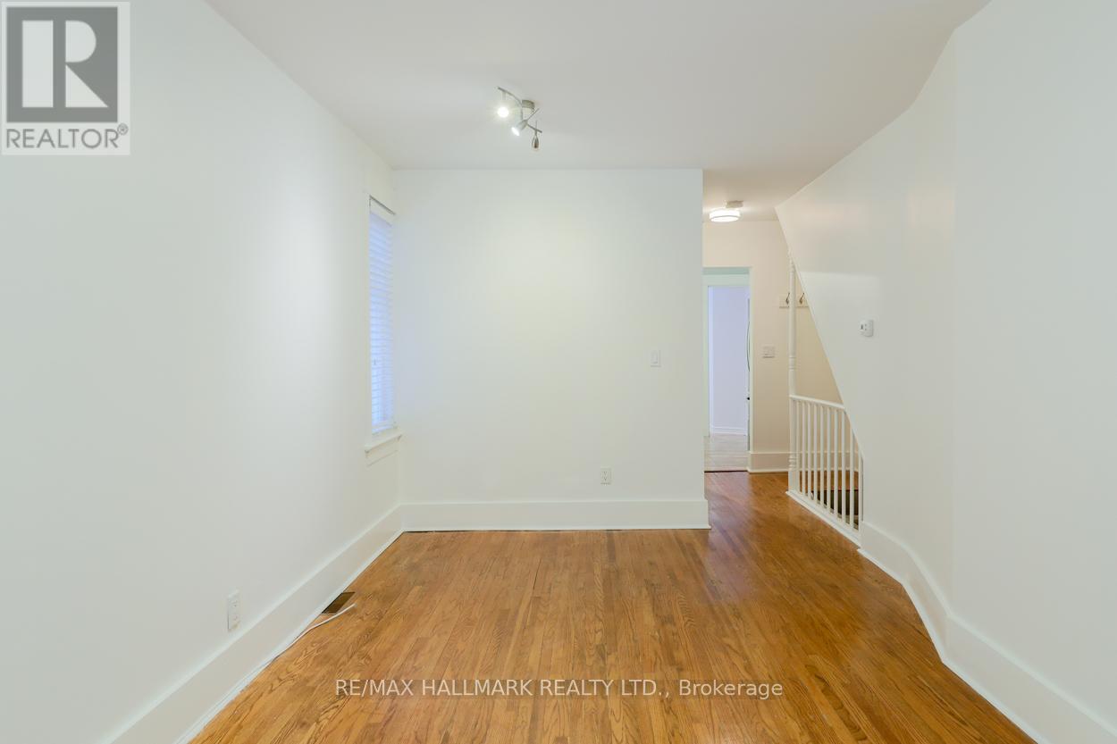 Source URL: https://ddfcdn.realtor.ca/listing/TS639112594009370000/reb82/highres/6/e12972446_6.jpg