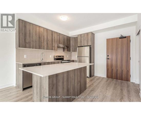 Source URL: https://ddfcdn.realtor.ca/listing/TS639112600425730000/reb82/highres/2/x12972622_10.jpg