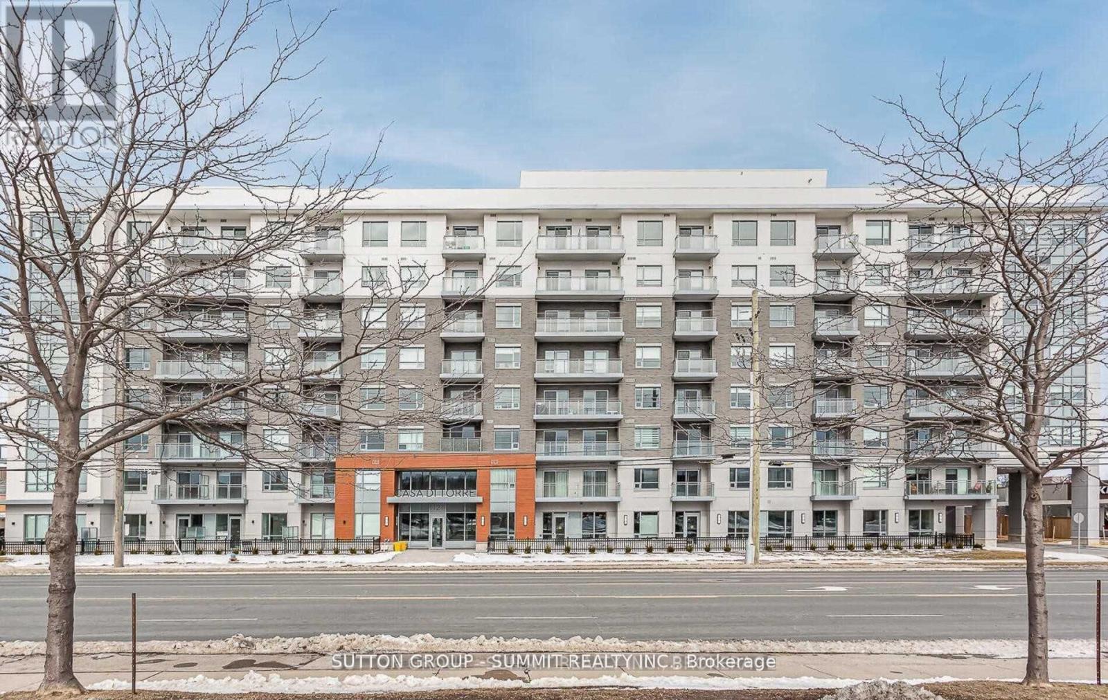Source URL: https://ddfcdn.realtor.ca/listing/TS639112600425730000/reb82/highres/2/x12972622_2.jpg