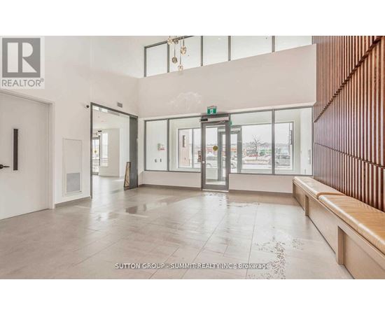 Source URL: https://ddfcdn.realtor.ca/listing/TS639112600425730000/reb82/highres/2/x12972622_4.jpg