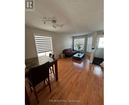 Source URL: https://ddfcdn.realtor.ca/listing/TS639112611774900000/reb82/highres/2/e12972902_1.jpg