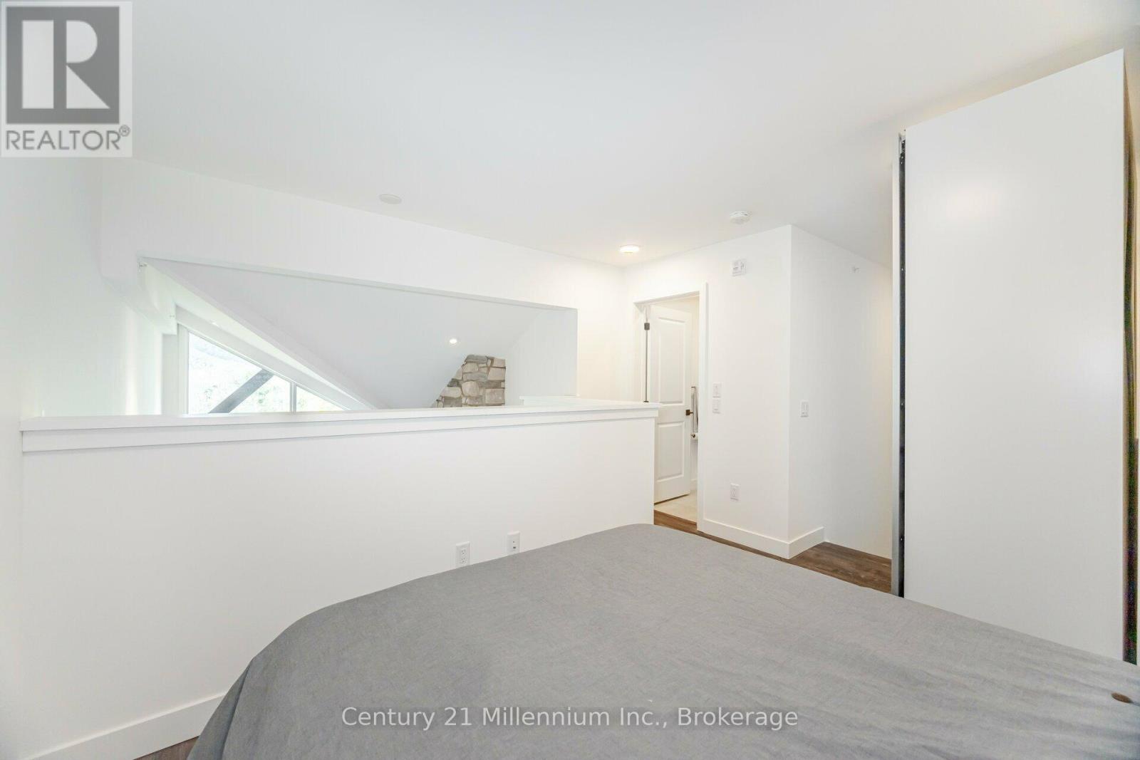 Source URL: https://ddfcdn.realtor.ca/listing/TS639112625454700000/reb47/highres/4/x12973134_20.jpg