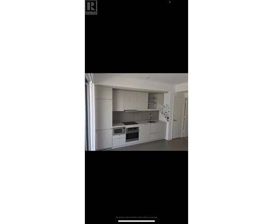 Source URL: https://ddfcdn.realtor.ca/listing/TS639112628067000000/reb82/highres/8/c12972998_2.jpg
