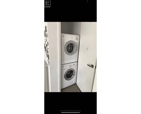 Source URL: https://ddfcdn.realtor.ca/listing/TS639112628067000000/reb82/highres/8/c12972998_4.jpg