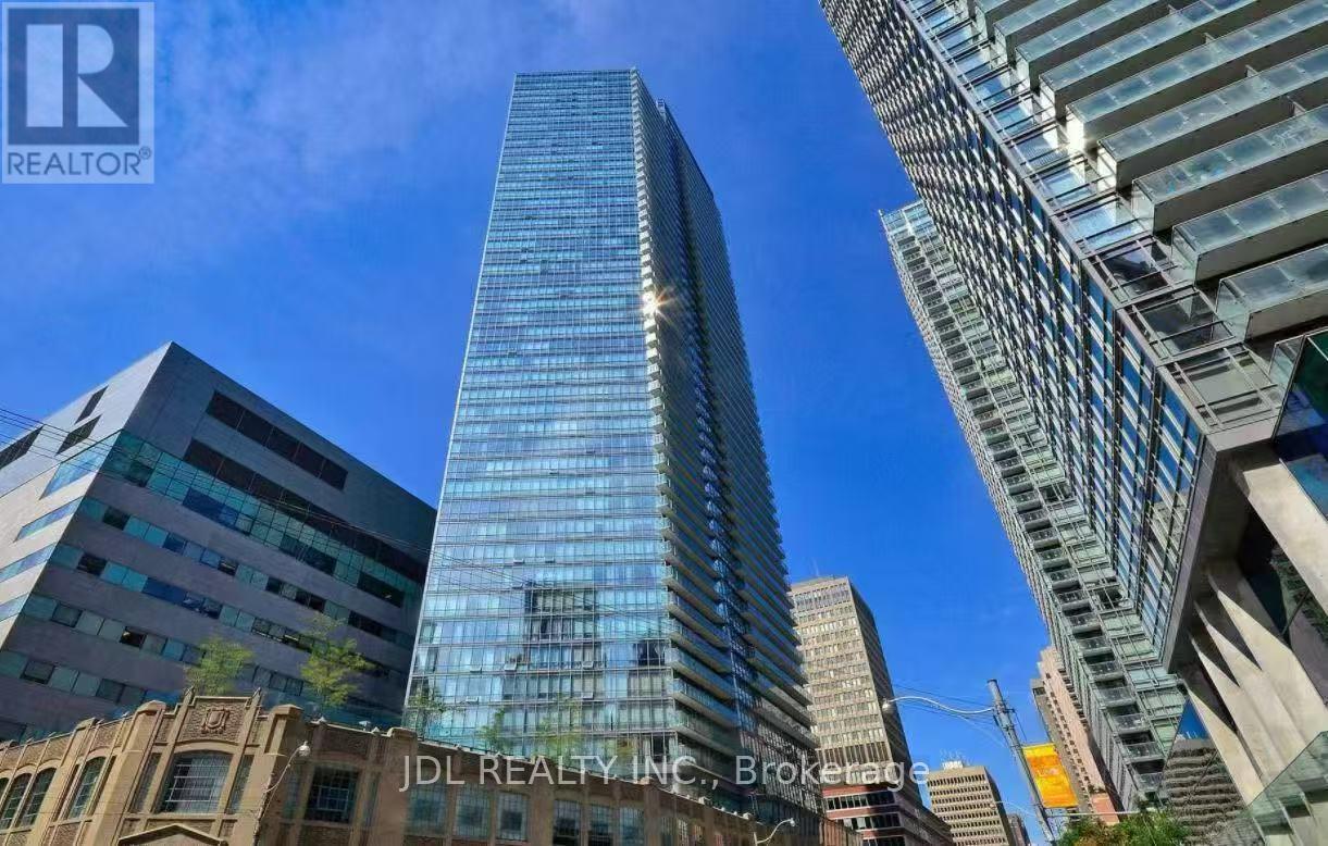 Source URL: https://ddfcdn.realtor.ca/listing/TS639112628075000000/reb82/highres/8/c12973138_2.jpg