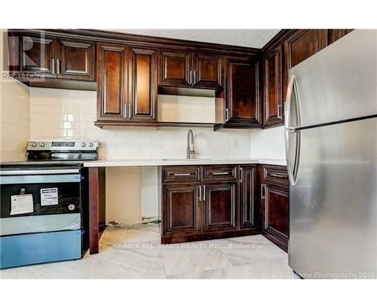 Source URL: https://ddfcdn.realtor.ca/listing/TS639112628848770000/reb82/highres/4/e12973184_3.jpg