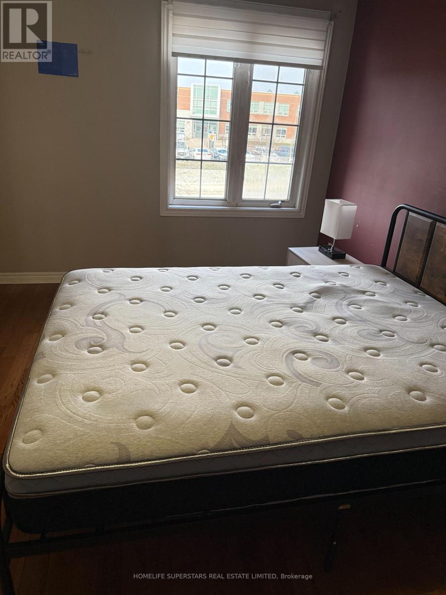 Source URL: https://ddfcdn.realtor.ca/listing/TS639112632974370000/reb82/highres/8/w12973048_4.jpg