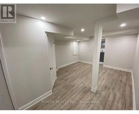 Source URL: https://ddfcdn.realtor.ca/listing/TS639112632981100000/reb82/highres/6/w12973106_3.jpg