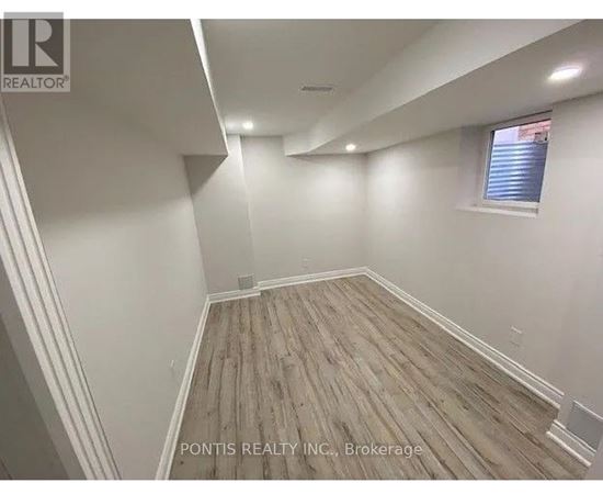 Source URL: https://ddfcdn.realtor.ca/listing/TS639112632981100000/reb82/highres/6/w12973106_5.jpg