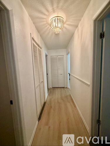 6966 North Socrum Loop Road 4 Beds Single Family Home for Rent - Photo gallery 3