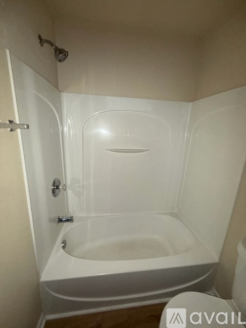 649 Providence Pl SW 4 Beds Apartment for Rent