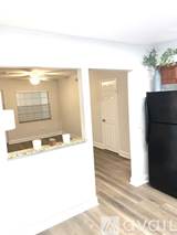 2-bedroom apartment at 3215 W Swann Ave in Tampa