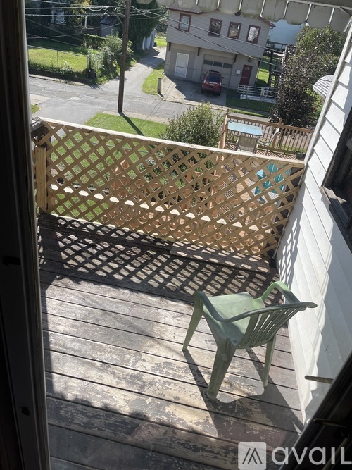 98 Iowa St 2 Beds Apartment for Rent - Photo gallery 4