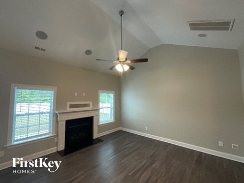 157 Ramsgate Drive 4 Beds Apartment for Rent