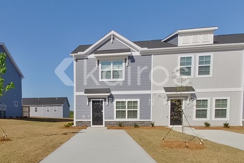 2541 Banyon Cir 3 Beds Apartment for Rent
